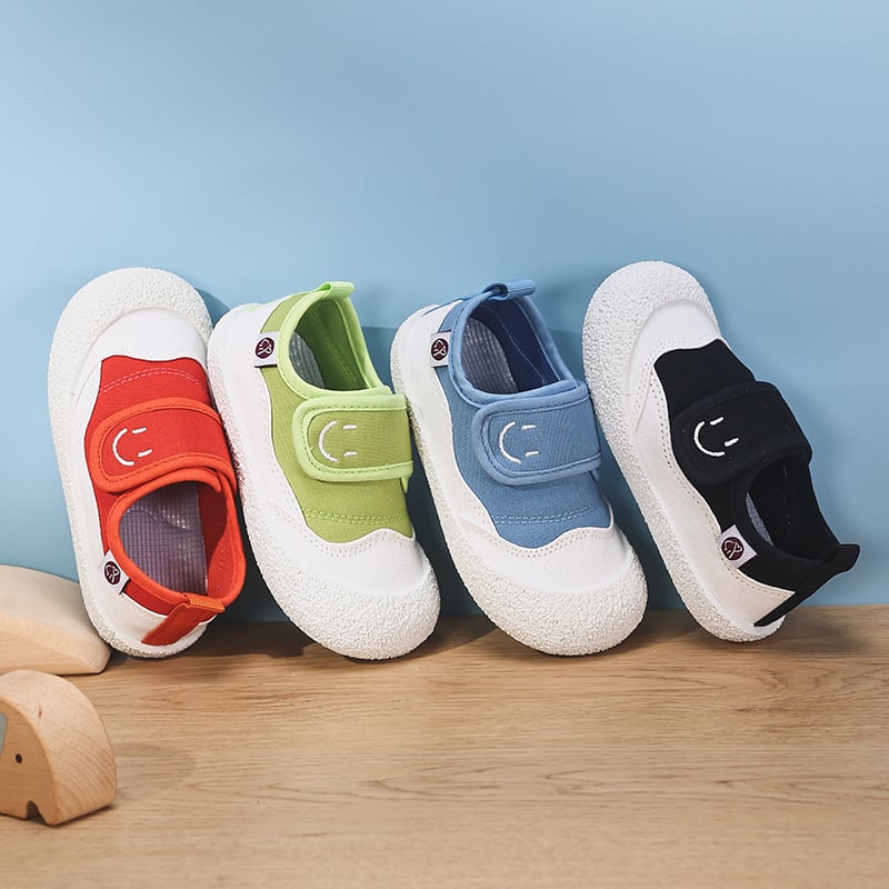Gyerekeknek való vászoncipő Velcro-záródással, légáteresztő, alacsony felső rész, PVC talp, beltéri használatra, uniszex, tavasz–ősz