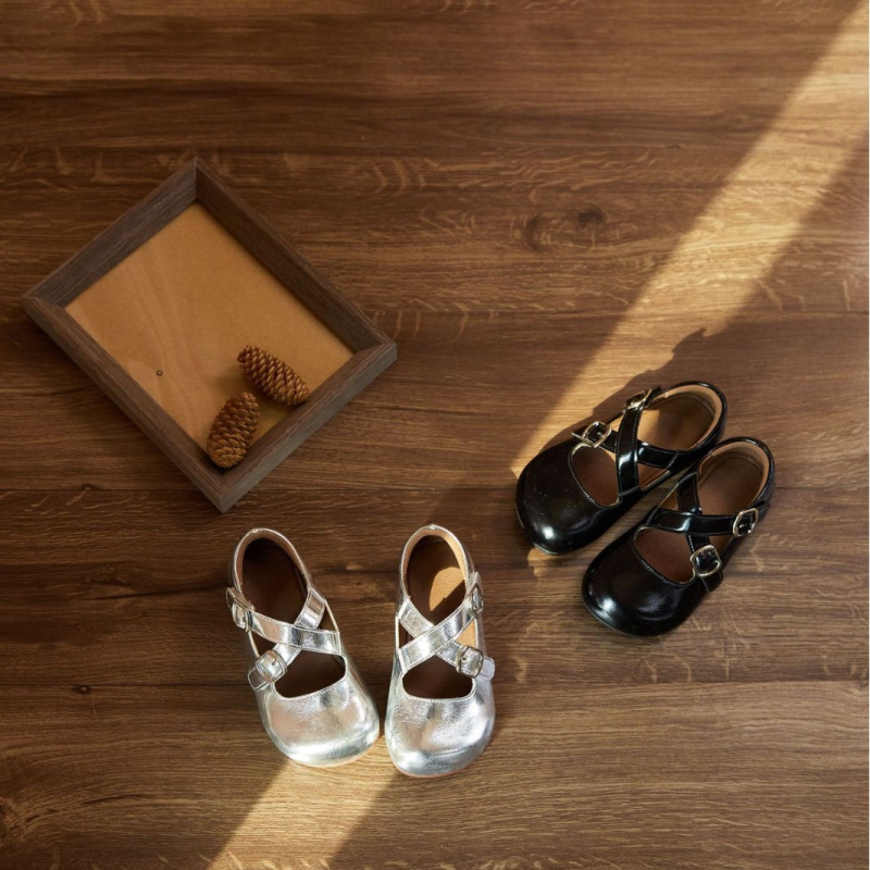 Princese sandales meitenēm, krustotas siksnas, mikrošķiedras ādas augšdaļa, Velcro aizdare, gumijas zole