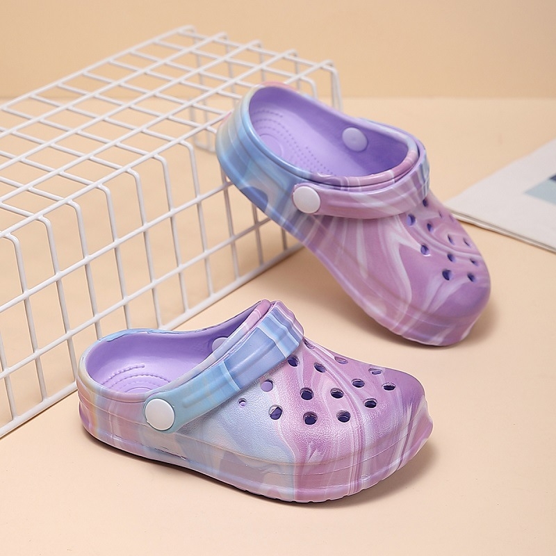 Gyerekeknek szánt EVA perforált strandpapucs nyomott mintával, 4–12 éveseknek, 2025 nyár