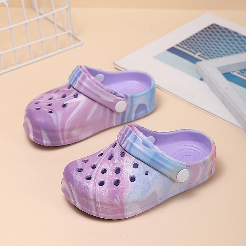 Gyerekeknek szánt EVA perforált strandpapucs nyomott mintával, 4–12 éveseknek, 2025 nyár