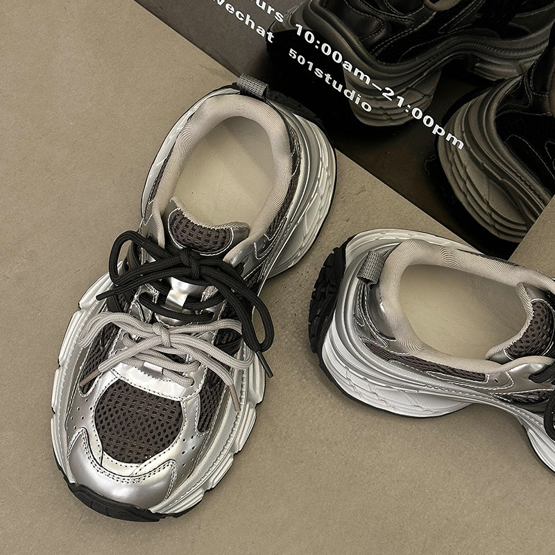 Γυναικεία παπούτσια τύπου Dad Shoes, με φλίς επένδυση, πάνω μέρος με ρίγες, χαμηλό τακούνι 1-3 cm, εσωτερικό από δίχτυ, κορδόνι, ελαφριά, αντιολισθητικά