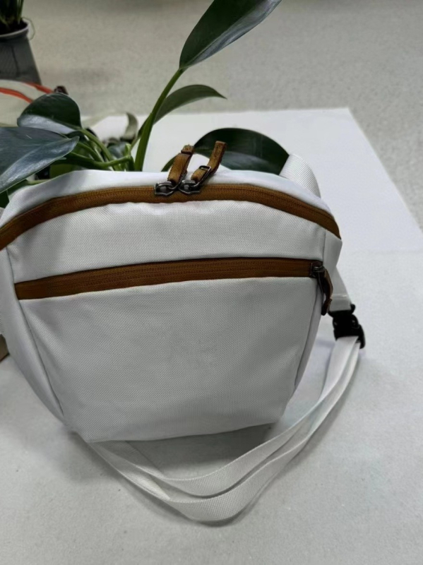 Τσαντάκι μέσης/ώμου/στήθους για άνδρες και γυναίκες – Νάιλον, Φερμουάρ, Εσωτερική θήκη κινητού, Εσωτερική θήκη τύπου patch, Αστικός στυλ