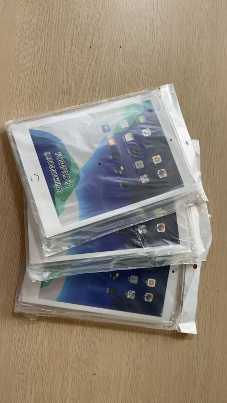 Skaidrus TPU iPad dėklas su oro pagalvėlėmis kampuose ir rašiklio kišenė, smūgiams atsparus, pirštų atspaudų atsparus