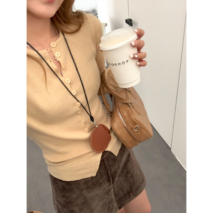 Cardigan tricotat în stil coreean pentru femei, croială slim, cu glugă, mâneci lungi, model solid (Materiale: acrilic + poliester; Model: monocrom; Guler: rotund; Sezon: toamnă 2025)