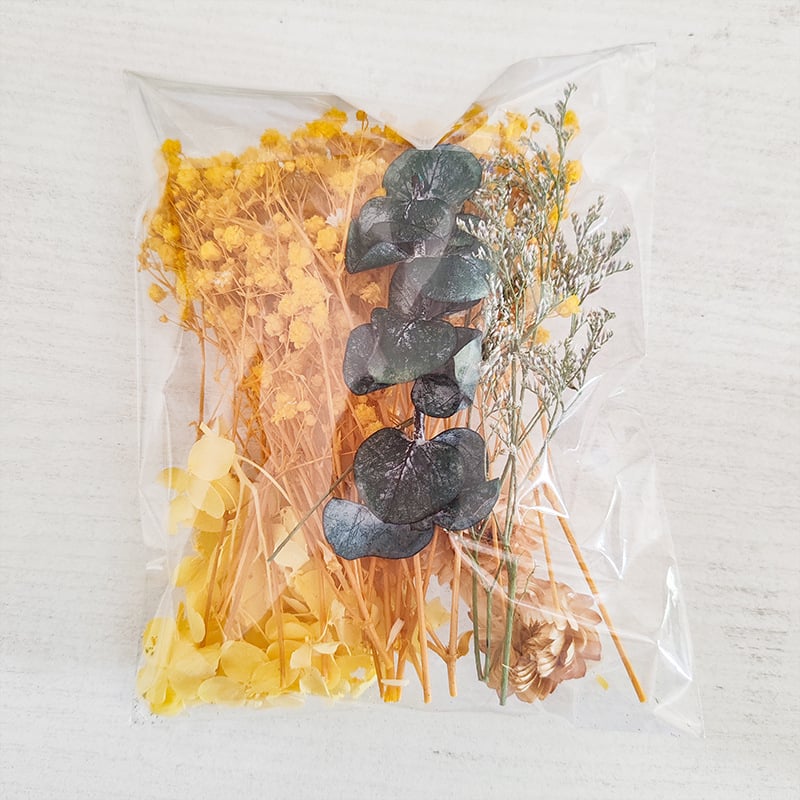 Džiovintų gėlių rinkinys DIY nuotraukų rėmui ir apvaliam rankiniam ventiliatoriui — medžiaga: amžinosios gėlės; veislė: All over the Sky star; prekė: Zheng Ding.