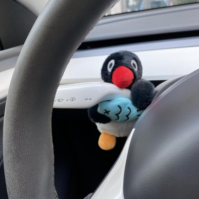 Autóöv vállvédő pingvín mintával, dekoratív autó kiegészítő, Yingyifei