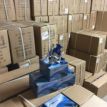 Punk LA2000-7000 спининг макара с пластмасово-стоманено главно тяло