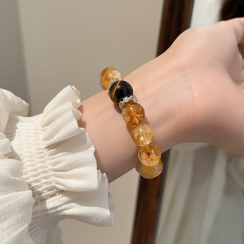 Narukvica s geometrijskim tigrovim okom - kristalne perle, unisex, proljeće 2025