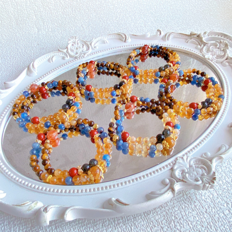 Narukvica - Hair Crystal; Kineskog stila - Bez bočnih kamenova, Zima 2025, Pakirano pojedinačno