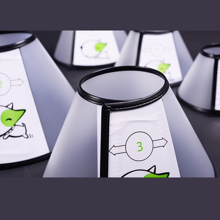 Elizabeth-stílusú kisállatnyakörv, PU anyag, egyszínű mintázat, Lead Love, minden fajtára