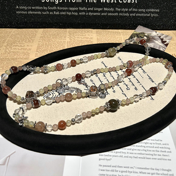 Narukvica od jagodnog kristala s perlama — ručno izrađeni kristalni nakit za žene, osvježavajući i sladak stil, perle u obliku srca i geometrijskih oblika