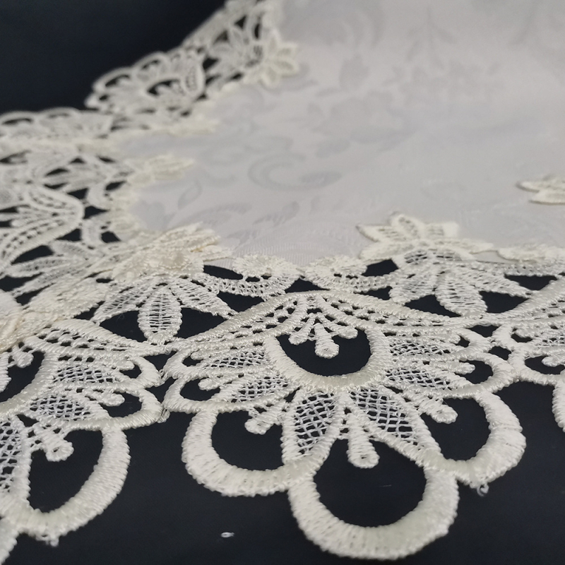 Flaga de masă – dantelă Jacquard din poliester, conținutul țesăturii 100%, stil modern minimalist, model solid, procesare personalizabilă