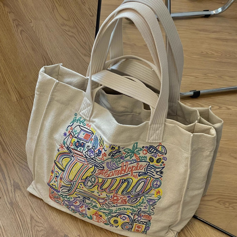 Našivena platnena tote torba, velika kapaciteta, svakodnevna gradska upotreba, street style