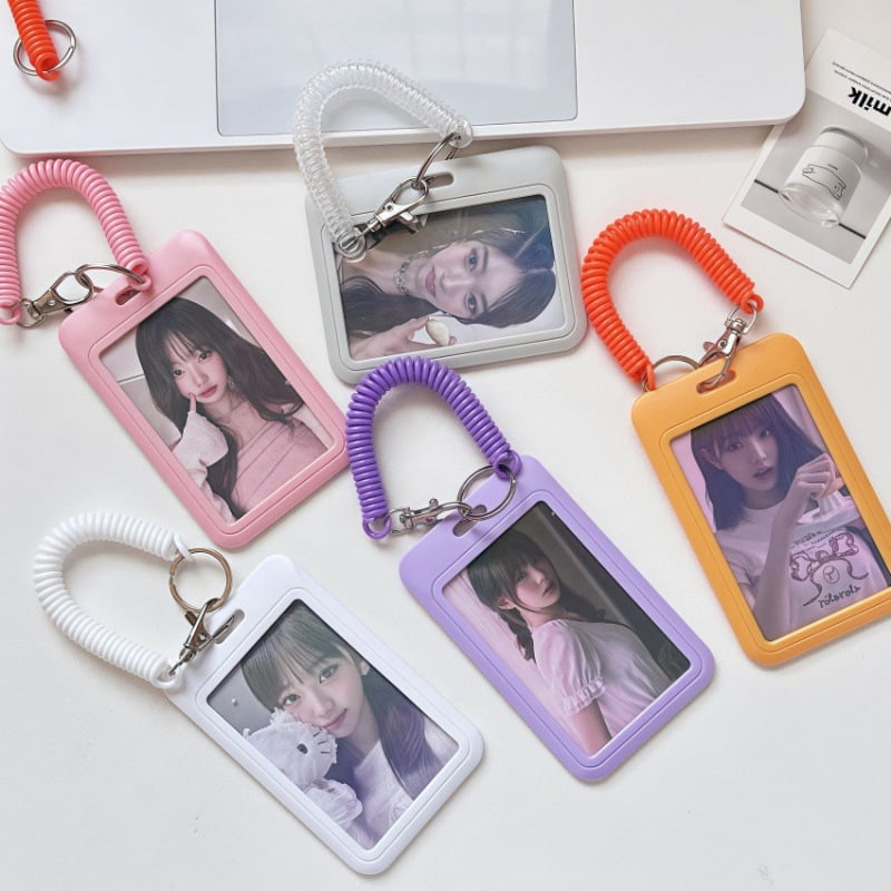 YD Skaidrus plastiko kortelių dėklas su rakto kilpa – integruotas ID/prieigos kortų dėklas: autobuso, universiteto, darbo ir studentų kortoms (unisex, kasdieniam naudojimui)