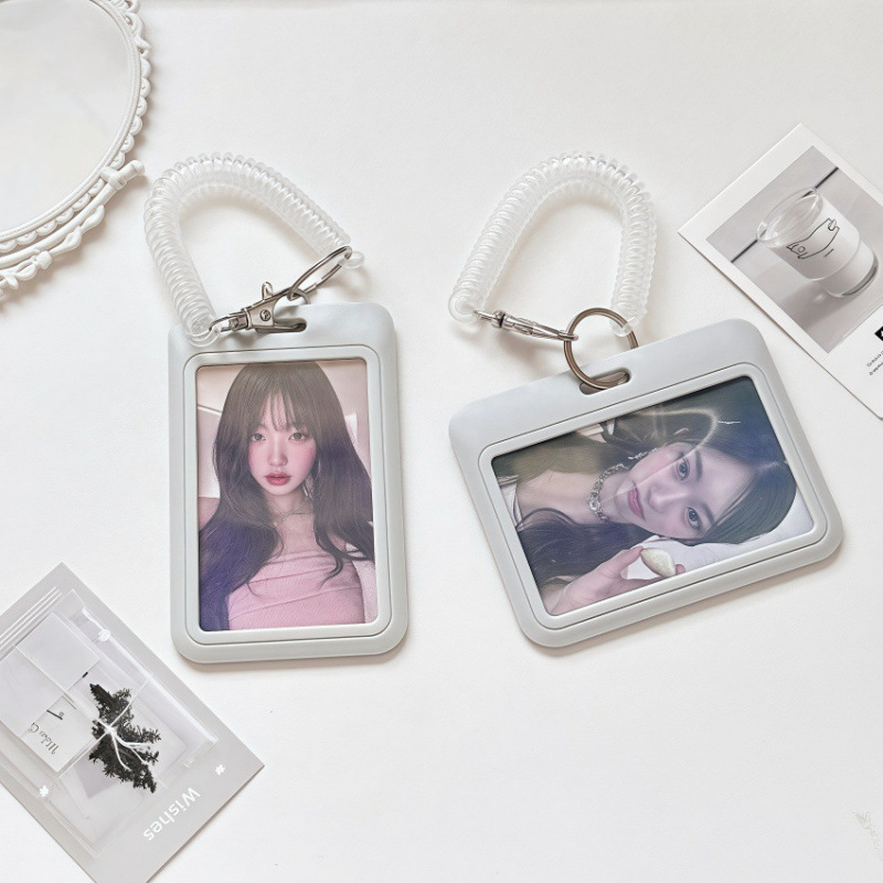 YD Skaidrus plastiko kortelių dėklas su rakto kilpa – integruotas ID/prieigos kortų dėklas: autobuso, universiteto, darbo ir studentų kortoms (unisex, kasdieniam naudojimui)