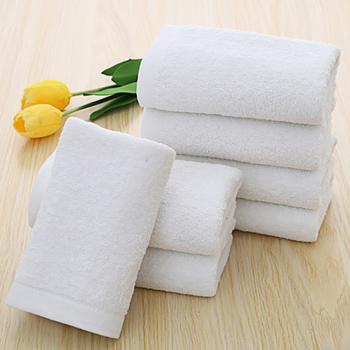 Pamukani ručnik, 14 vlakana, jednostavna tkanina, 100–120 g/m², debeli i iznimno upijajući