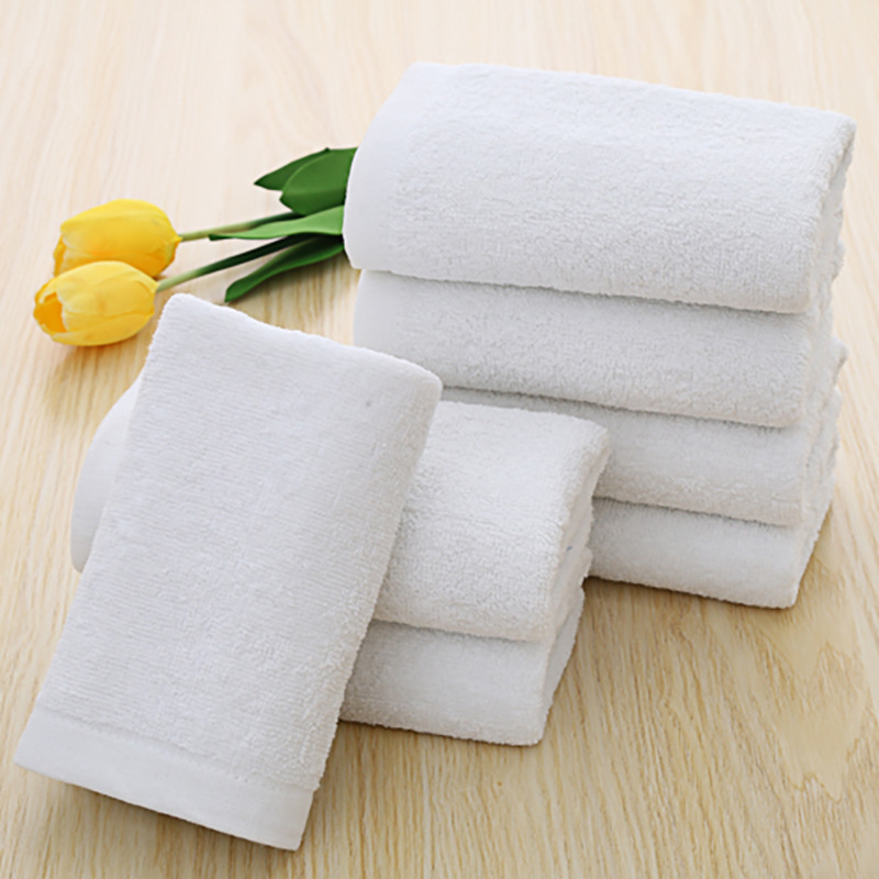 Pamukani ručnik, 14 vlakana, jednostavna tkanina, 100–120 g/m², debeli i iznimno upijajući