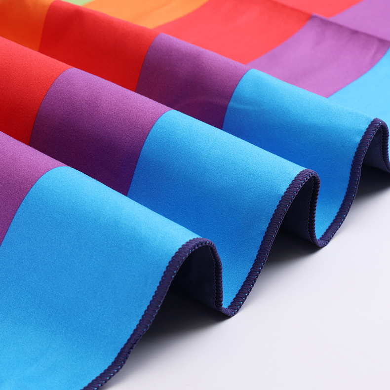 Prosop de baie cu dungi digitale – fibră ultra-fină, terry cu două fețe, pentru exterior, uscare rapidă, absorbant, 200–300 g, 32 fire, țesătură simplă