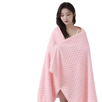 Kupaći ručnik od coral fleece, 150d vlakana, ravna tkanina (plain weave), 300-400 g, Crown First