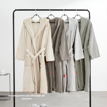 Korallfliisist vannirõivas, peamine materjal: küülikukarv, 770 g, meessoost, kevad