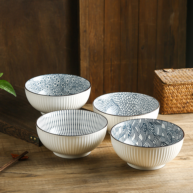 Porcelanska zdjela u japanskom stilu, prugasti podglazurni završetak, okrugli oblik, mikrovalna sigurna, tisk logotipa, mogućnost prilagodbe