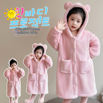 Bērnu halāts ar kapuci ziemai – karikatūru raksts, bieza auduma, poliestera šķiedra ar vilnas maisījumu, brīvs stils, saglabā siltumu