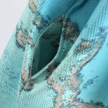 Halat cu glugă pentru plajă din țesătură waffle — Qingyi, greutate 300–400 g/m2, țesătură simplă