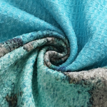 Halat cu glugă pentru plajă din țesătură waffle — Qingyi, greutate 300–400 g/m2, țesătură simplă