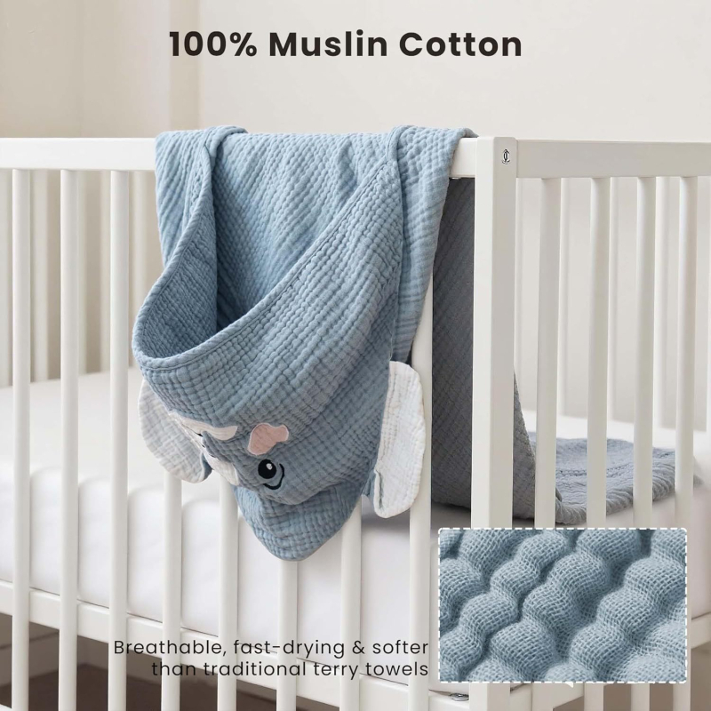 Dječje pončo za kupanje od gaze s crtanim motivom; tkanina od pamuka, pamukovo punjenje, za novorođenčad (0–12 mjeseci), pogodno za sve sezone