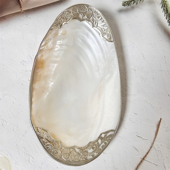 Voćni tanjur od školjke – jednostavan stil, dekorativni poslužavnik za nakit