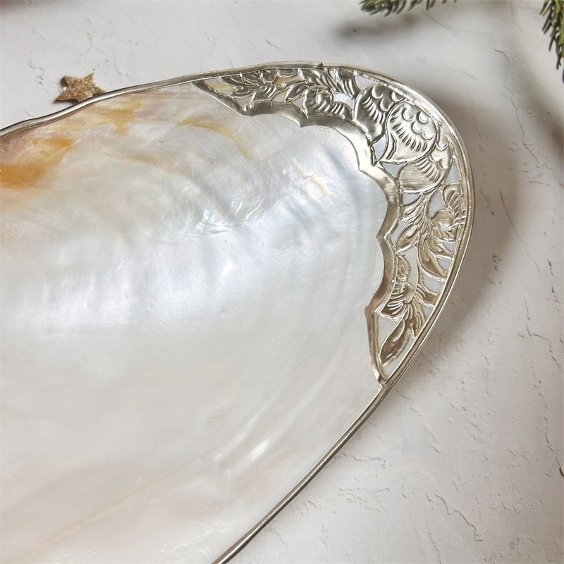 Voćni tanjur od školjke – jednostavan stil, dekorativni poslužavnik za nakit