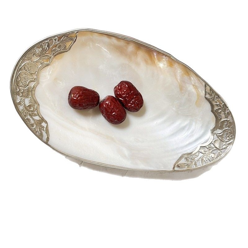 Voćni tanjur od školjke – jednostavan stil, dekorativni poslužavnik za nakit