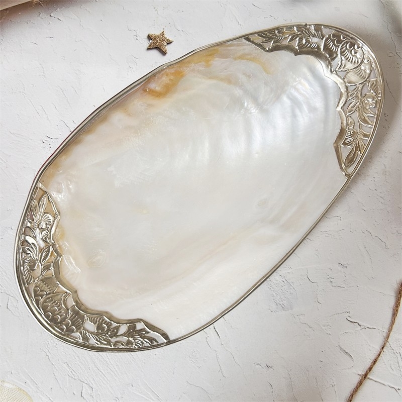 Voćni tanjur od školjke – jednostavan stil, dekorativni poslužavnik za nakit