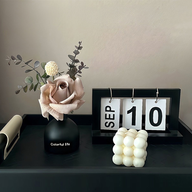 Tavă de aromaterapie cu flori de mătase – stil universal; Material: flori de mătase; Cadou pentru ziua de naștere; Pentru un coleg de clasă; Cadou personal.