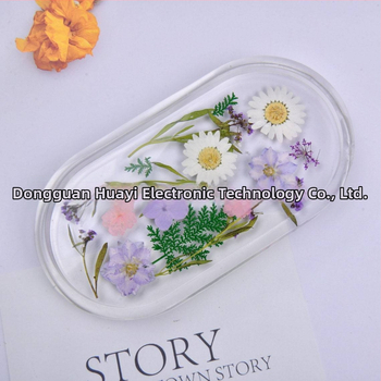 Dervos papuošalų padėkliukas su žvaigždėto danga motyvu, rankų darbo, šiuolaikinio meno stilius, grožio laikymo indas namų dekoravimui