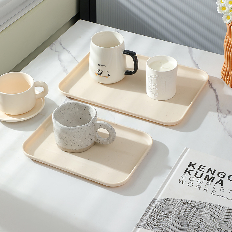 Ins stiliaus stačiakampė serviravimo padėklas restoranams, plastikas PP + kviečių šiaudai, šiaurės dizainas