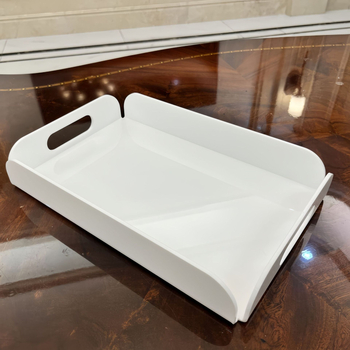 Aukšto skaidrumo akrilo padėklas voniai ir stalui – kosmetikai ir odos priežiūrai skirta saugykla, šiuolaikiškas minimalistinis dizainas