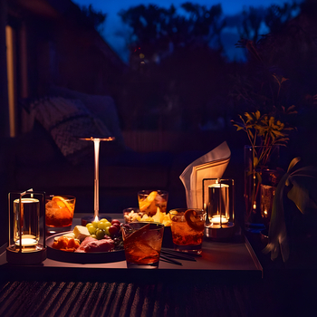 Galda lampa ar radošu lidmasīnas dizainu, alumīnija korpuss, postmodernā stila, 5W, ≤36V, nakts gaisma un ambientais apgaismojums