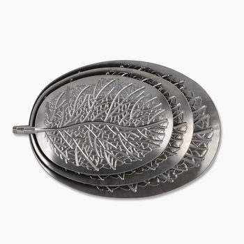 Leveles alakú vas tál ékszerekhez, gyertyákhoz és aromaterápiához – európai klasszikus stílus, levél mintázat