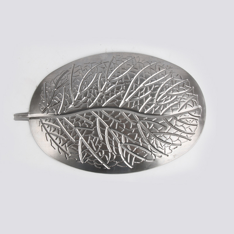 Leveles alakú vas tál ékszerekhez, gyertyákhoz és aromaterápiához – európai klasszikus stílus, levél mintázat