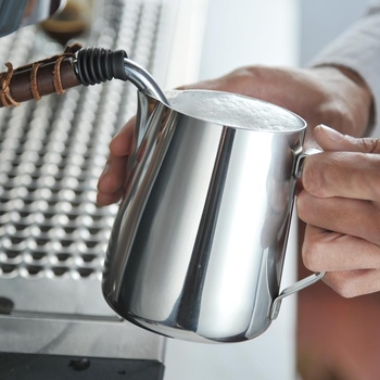 Κούπα latte art από ανοξείδωτο ατσάλι με μυτερό στόμιο – κύπελλο για αφρό γάλακτος, μοντέρνος μινιμαλισμός, βάρος 120 g