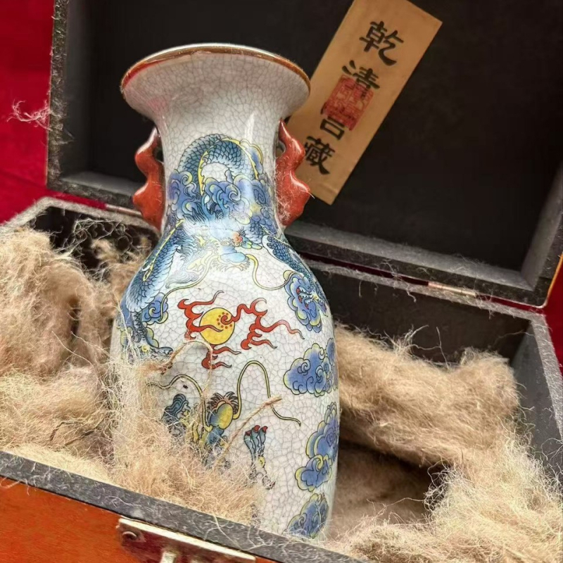 Vază din ceramică pictată, ceramică Jingdezhen, stil Chinezesc, Brand Art is beautiful, ambalaj cutie din lemn