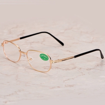 Uniszex presbiop szemüveg üveg lencsékkel, teljes keretű fém keret, modell 602, kis arcformájúaknak