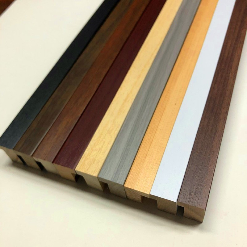 Pušies medžio masyvo rėmas — peizažo paveikslų ir Kinijos kaligrafijos rėmas; šiuolaikinio minimalistinio stiliaus; tinka svetainei, miegamajam, studijai, lauke, restoranui, voniai, įėjimui, balkonui, komercinėms patalpoms