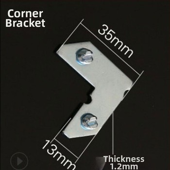 Metalo rėmo kampinis tvirtinimas – L formos fiksuotas kampinis elementas, štampuotas, pritaikomas, kabliukas jungtys