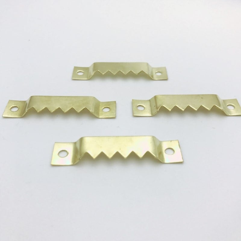 Μονόπλευρη οδοντωτή κρεμάστρα για κορνίζες, σίδηρος, ηλεκτροπλατίωση, μάρκα QJ, μοντέλο 06