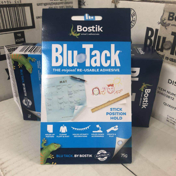 Bluetack butil ragasztó fényképtartó keretek falra szereléséhez (Anyag: butil ragasztó; Gyártó: Bluetack; Kivitel: Mechanikus; Stílus: Modern egyszerűség; Tér: Nappali)