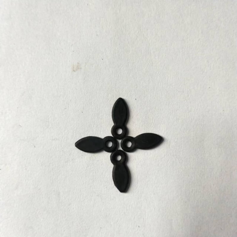 Plastikinė presavimo plokštė nuotraukų rėmų priedams — Injekcinis formavimas; Pritaikoma; Medžiaga: Plastikas; Stilius: Modernus paprastumas