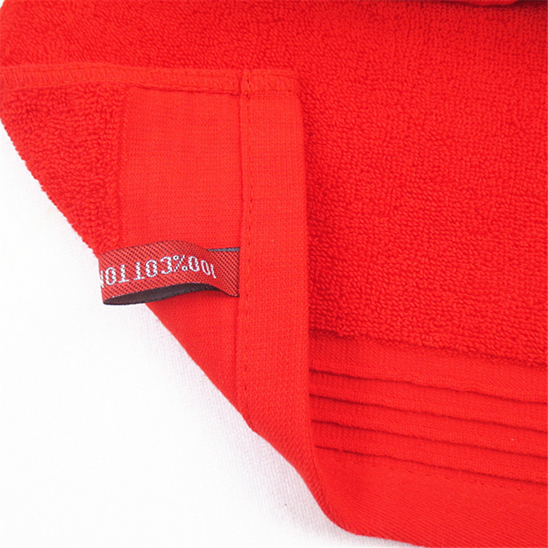 Kvadratna maramica od 100% pamuka, jacquard tkanina, pređa 32S, 50 g, otisnut logo