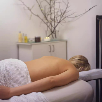 Vienreizējās lietošanas netkanā spilvena pārvalka skaistumkopšanas masāžai pie gultas, eliptiskā forma, 20 gsm, 2400 gb./kaste